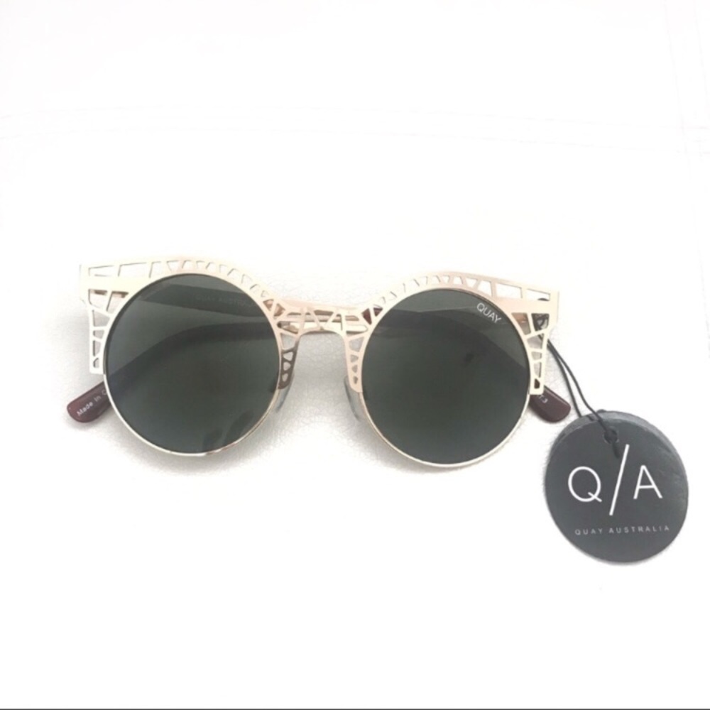 Quay Fleur classic gold cat-eye trendy sunglasses - Picture 2 of 8